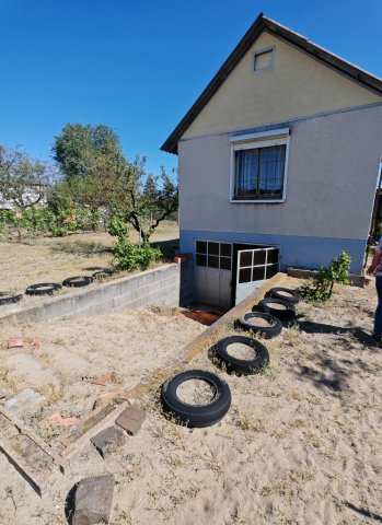 Eladó mezogazdasagi ingatlan, Csemőn 10 M Ft, 1 szobás