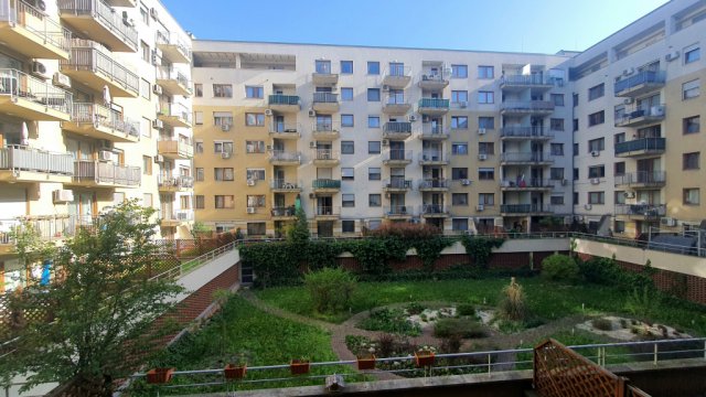 Kiadó téglalakás, albérlet, Budapesten, VIII. kerületben