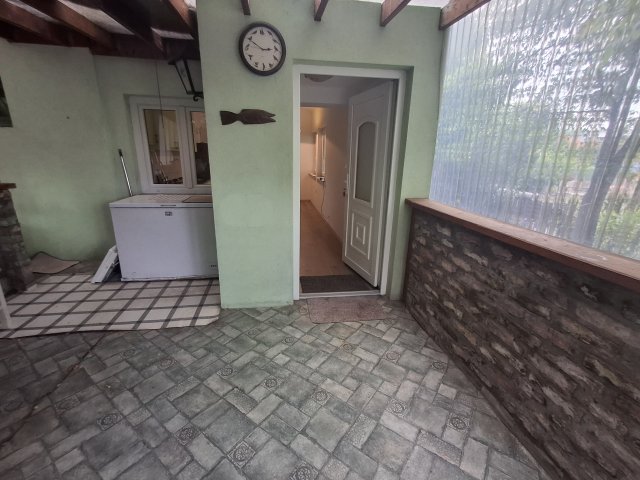 Eladó ikerház, Dorogon 65 M Ft, 2+1 szobás / költözzbe.hu