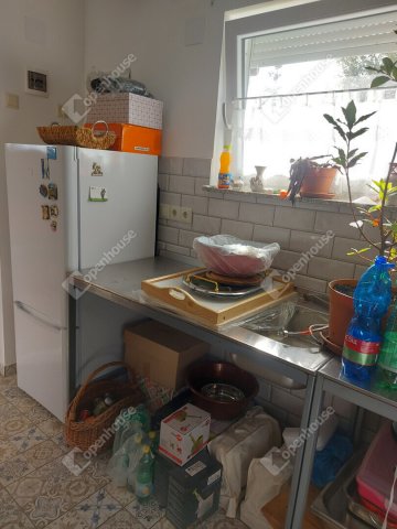 Eladó családi ház, Győrújbaráton 165 M Ft, 4 szobás