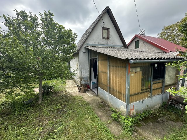 Eladó nyaraló, Komlón 4.99 M Ft, 1 szobás / költözzbe.hu