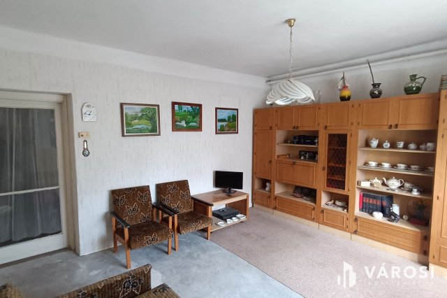 Eladó családi ház, Hódmezővásárhelyen 37.5 M Ft, 3 szobás