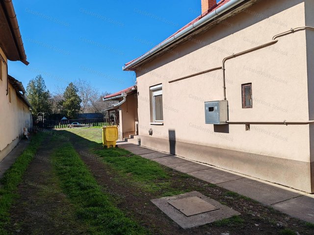 Eladó családi ház, Kisújszálláson 30.9 M Ft, 3 szobás