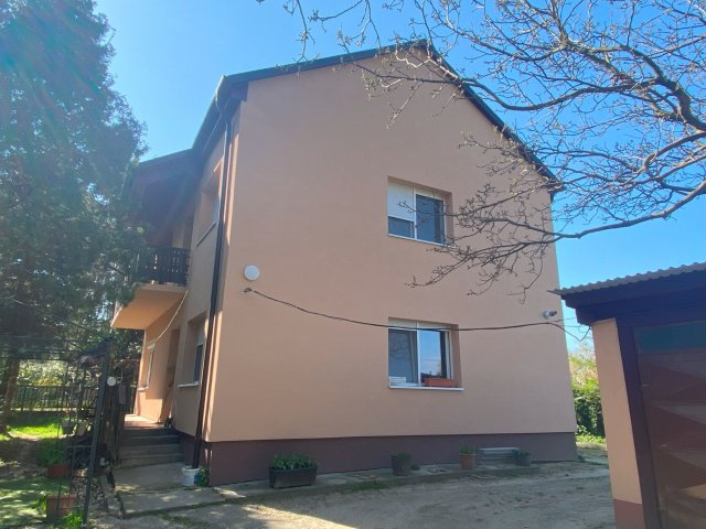 Eladó családi ház, Marcaliban 67.9 M Ft, 2+5 szobás