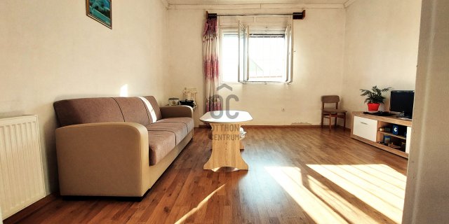 Eladó családi ház, Debrecenben 39 M Ft, 2 szobás