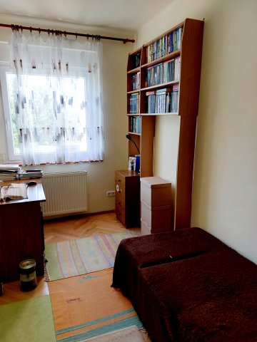 Eladó téglalakás, XVIII. kerületben, Kinizsi Pál utcában