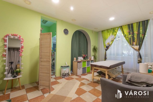 Kiadó üzlethelyiség, Szegeden 170 E Ft / hó, 3 szobás