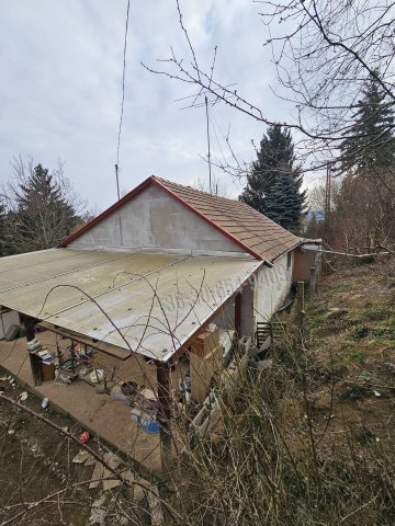 Eladó családi ház, Nagymaroson 84.5 M Ft, 3 szobás