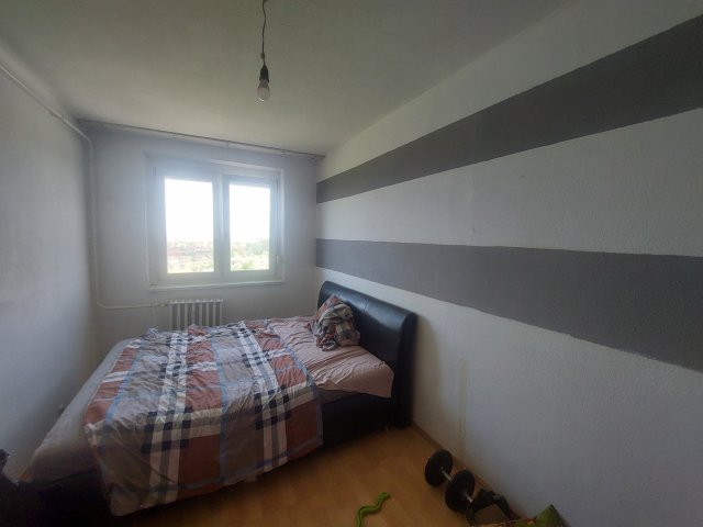 Eladó panellakás, Kiskunfélegyházán 26.9 M Ft, 2 szobás