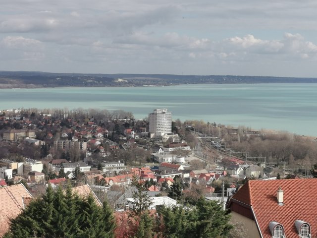 Eladó telek, Balatonalmádiban 140 M Ft / költözzbe.hu