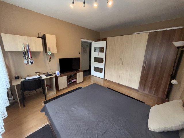 Eladó panellakás, Nyíregyházán 40.5 M Ft, 2 szobás