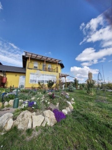 Eladó ikerház, Budapesten, XXII. kerületben 299 M Ft, 4 szobás