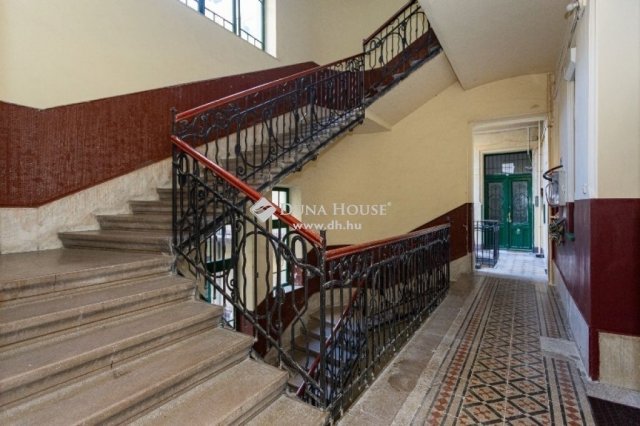 Eladó téglalakás, Budapesten, XI. kerületben 59.5 M Ft, 1 szobás