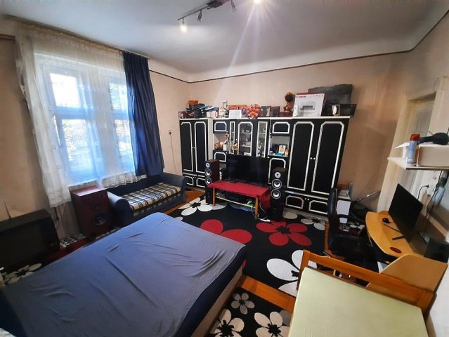 Eladó családi ház, Budapesten, IV. kerületben 69.9 M Ft