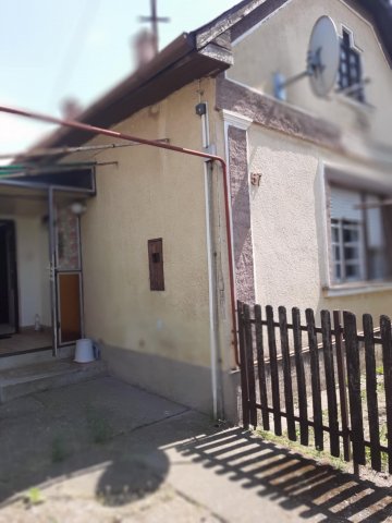 Eladó családi ház, Debrecenben 59.9 M Ft, 3 szobás