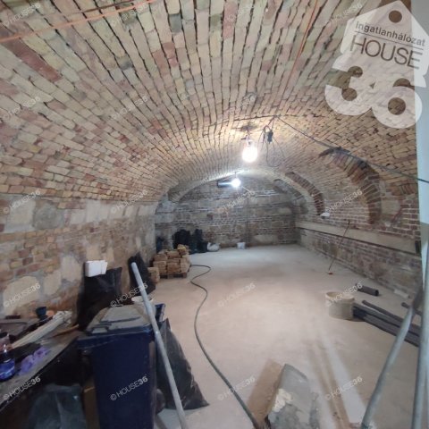 Eladó ipari ingatlan, Budapesten, X. kerületben 22.9 M Ft