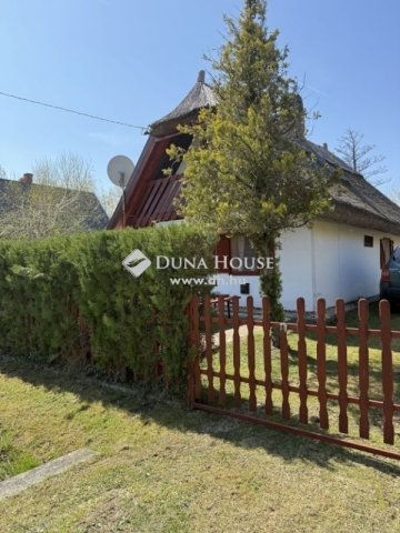 Eladó családi ház, Balatonmáriafürdőn 59 M Ft, 5 szobás