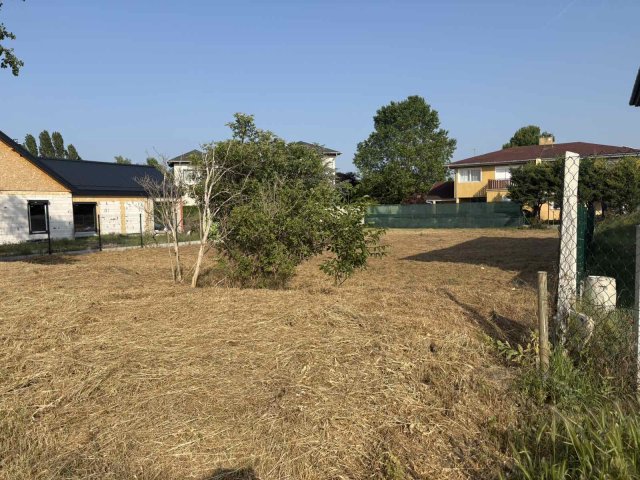 Eladó telek, Szigetszentmiklóson 35 M Ft / költözzbe.hu