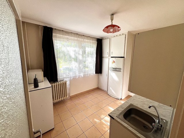 Kiadó téglalakás, albérlet, Debrecenben 175 E Ft / hó, 2 szobás