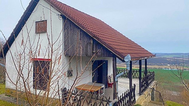Eladó nyaraló, Nagykapornakon 12.9 M Ft, 2 szobás