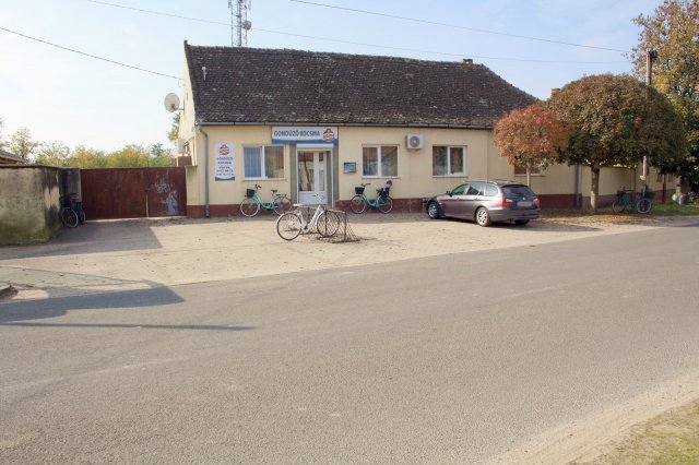 Eladó üzlethelyiség, Hercegszántón, Dózsa György utcában