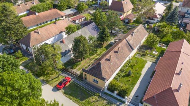 Eladó családi ház, Etyeken 57 M Ft, 4 szobás