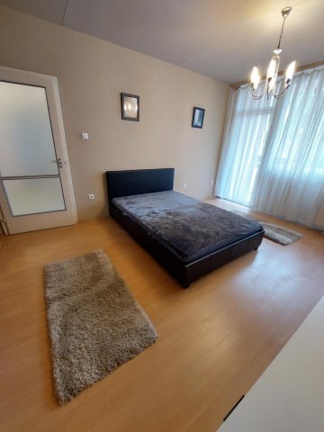 Kiadó panellakás, albérlet, Debrecenben, Jerikó utcában