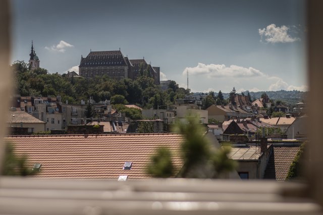 Kiadó téglalakás, albérlet, Budapesten, I. kerületben, 1 szobás