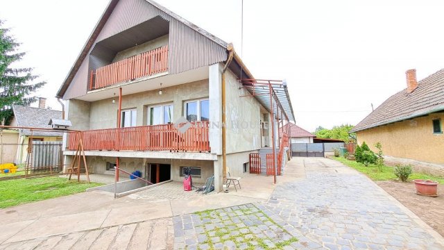Eladó családi ház, Zsámbokon 62.9 M Ft, 5 szobás