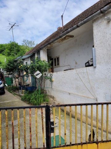Eladó családi ház, Gyódon 10.99 M Ft, 3 szobás