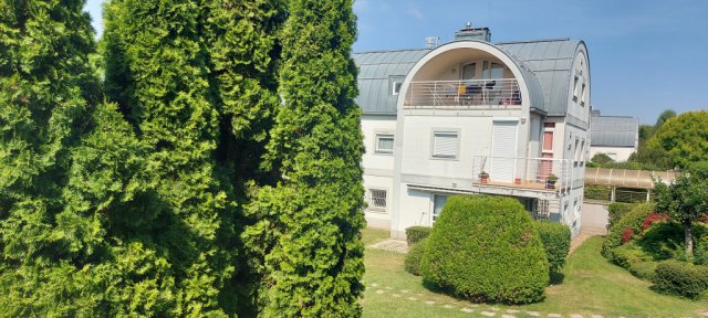 Eladó téglalakás, Budapesten, XI. kerületben 140 M Ft, 4 szobás