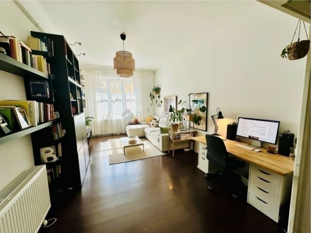 Eladó téglalakás, Budapesten, I. kerületben 109.9 M Ft, 2 szobás