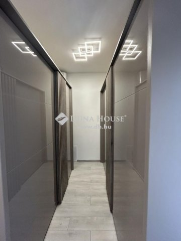 Eladó ikerház, Budapesten, XVII. kerületben 199.9 M Ft, 5 szobás