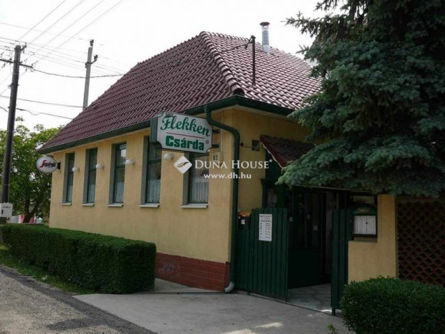 Eladó családi ház, Érden 240 M Ft, 3 szobás