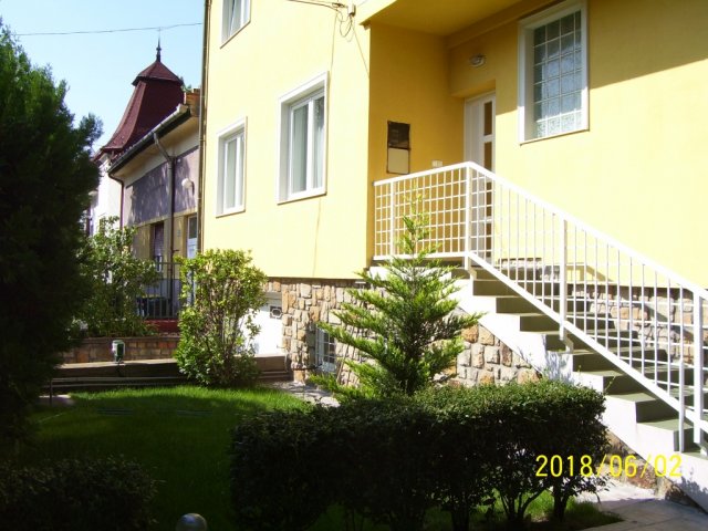 Eladó családi ház, Budapesten, XIV. kerületben 372 M Ft