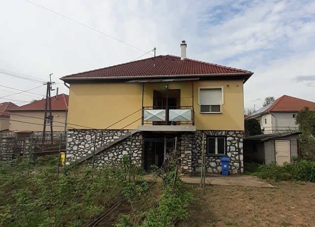 Eladó családi ház, Miskolcon 36.9 M Ft, 5 szobás