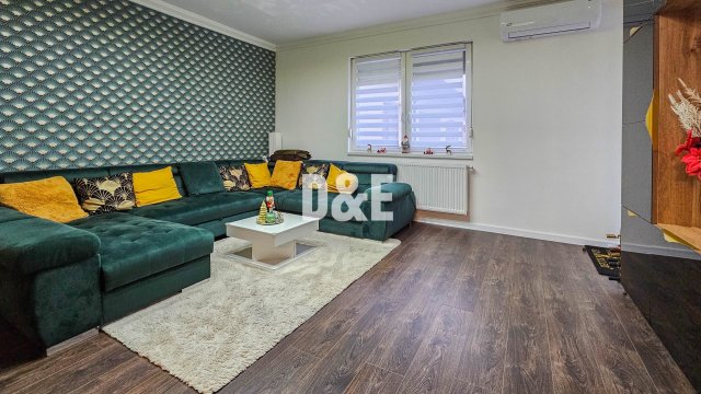 Eladó téglalakás, Nyíregyházán 48 M Ft, 3 szobás