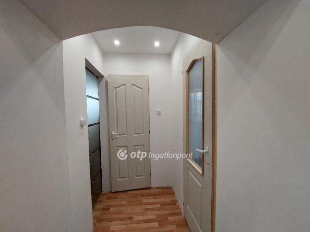 Eladó családi ház, Szegváron 24.9 M Ft, 3 szobás