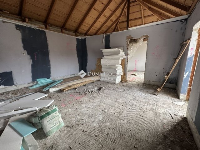 Eladó családi ház, Budapesten, XVIII. kerületben 89.9 M Ft