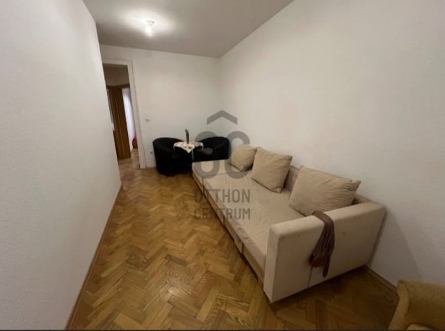 Eladó téglalakás, Zalaegerszegen 39.9 M Ft, 3 szobás