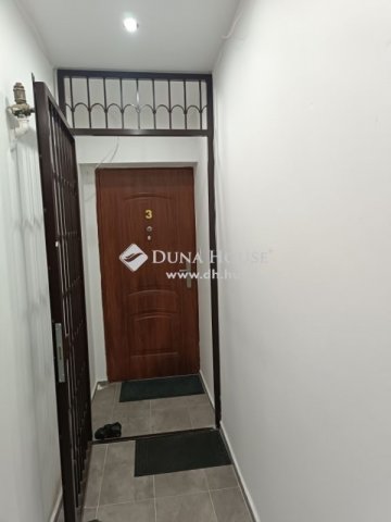 Eladó ipari ingatlan, Budapesten, VIII. kerületben 33 M Ft