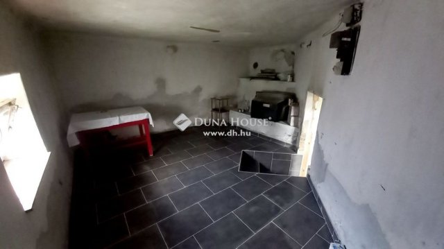 Eladó családi ház, Nagykőrösön 29.9 M Ft, 5 szobás