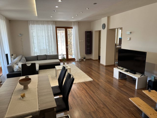 Eladó családi ház, Kaposmérőn 140 M Ft, 6+1 szobás