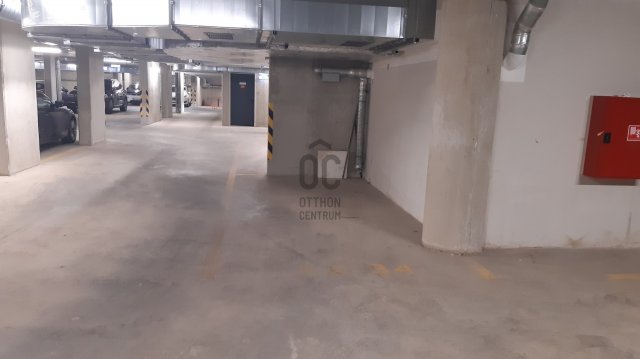 Eladó garázs, Budapesten, IX. kerületben 11 M Ft