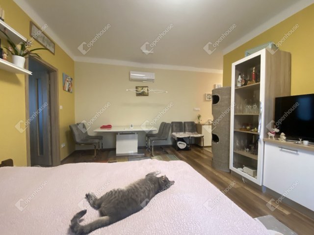 Eladó téglalakás, Mosonmagyaróváron 45 M Ft, 2 szobás