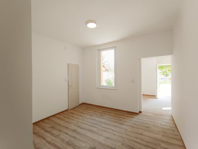Eladó családi ház, Budapesten, XX. kerületben 179.99 M Ft
