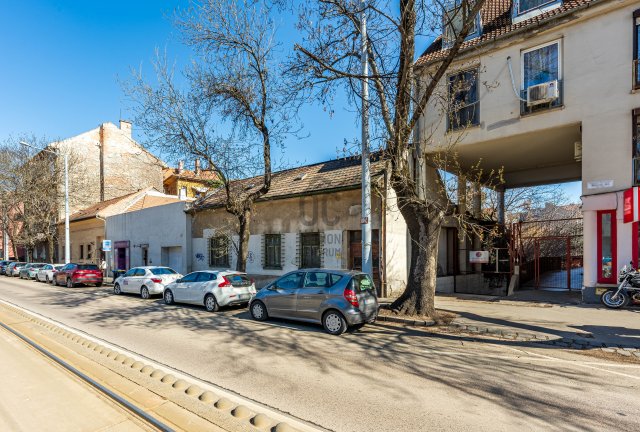 Eladó telek, Budapesten, III. kerületben 170 M Ft