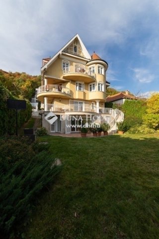 Eladó családi ház, Budapesten, II. kerületben 480 M Ft, 1 szobás