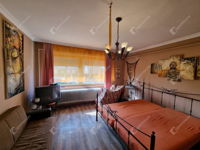 Eladó családi ház, Téten 76 M Ft, 3 szobás