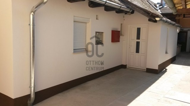 Eladó családi ház, Budaörsön 79.9 M Ft, 4 szobás